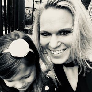 Meet your Posher, Dori